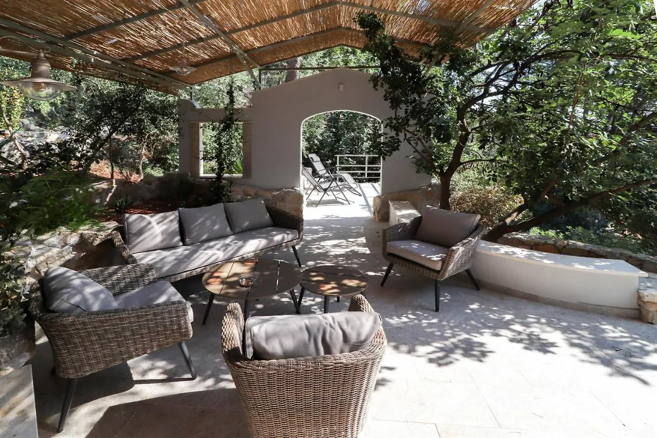 Apartment Casa De Verano - Penthouse In Villa With The Private Garden Trogir