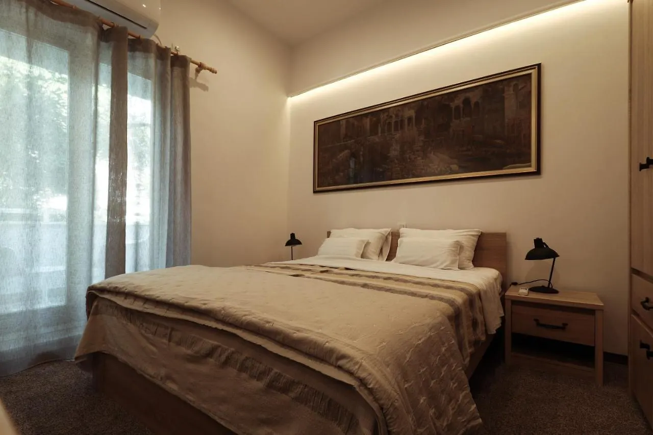 Casa De Verano - Penthouse In Villa With The Private Garden Trogir Apartment
