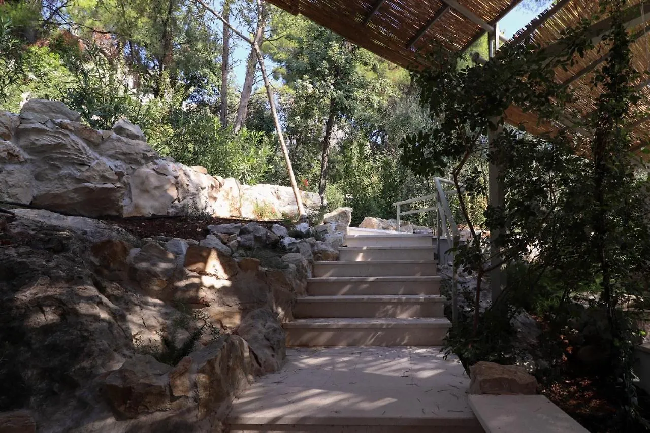 Casa De Verano - Penthouse In Villa With The Private Garden Trogir Croatia